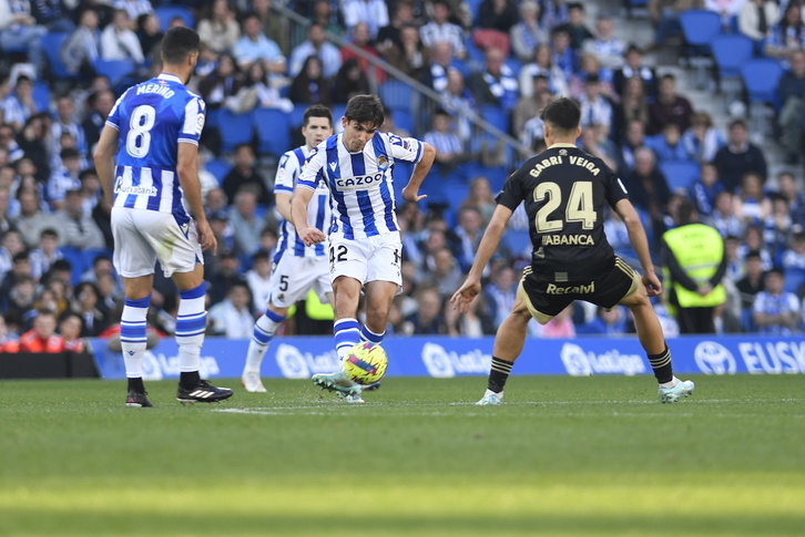 Pablo Marín jugará con el Sanse tras disputar buenos minutos con el primer equipo.