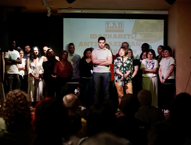 Representantes de LAB en el acto de este sábado.