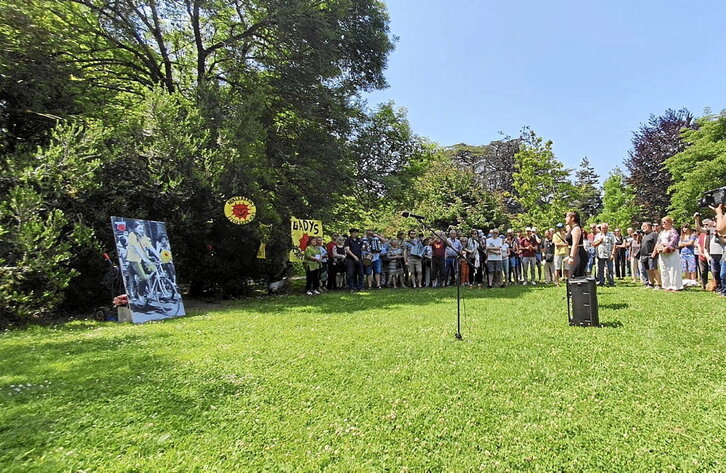 Recordaron a Gladys del Estal en Donostia.