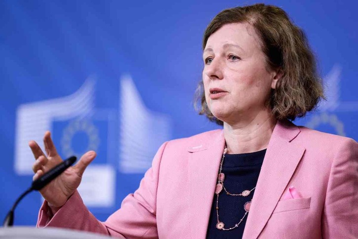 Vera Jourova, Baloreen eta Gardentasunaren Europako Batzordeko presidenteordea.