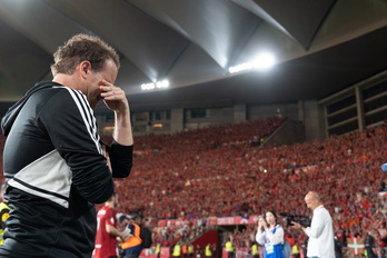 Las lágrimas de Arrasate por no ganar la Copa se tornaron este domingo en alegría al clasificar a Osasuna para la Conference. El de Berriatua es el gran artífice del éxito rojillo.