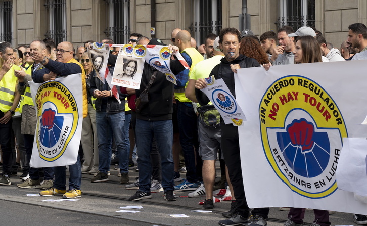Protesta del llamado «movimiento asindical» de la Ertzaintza en Gasteiz.