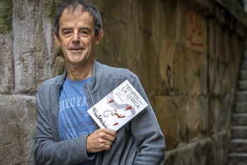 Jon Arretxe ha presentado este miércoles la versión en castellano de 'Tiempos para la Lyrica'.