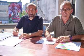 De izquierda a derecha, Julen Rodríguez (Podemos) y Teo Alberro (EH Bildu).