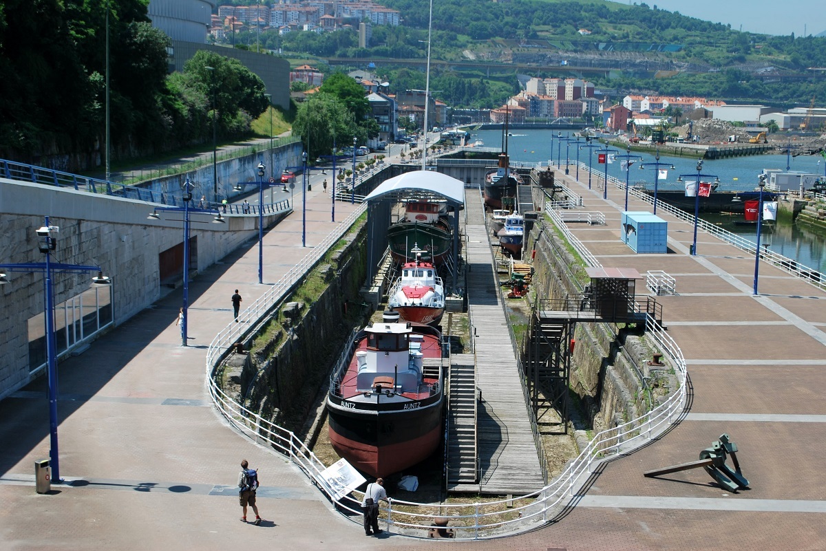 Los históricos diques de Euskalduna, inaugurados el 20 de junio de 1868, cumplen 155 años. (ITSASMUSEUM)
