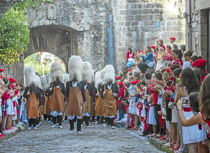 Alarde baztertzailearen artxiboko irudia.