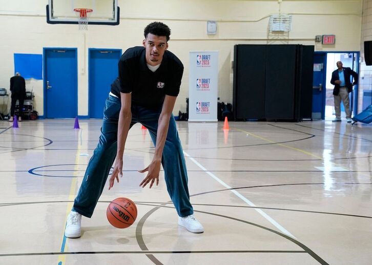 Demostración informal de un Victor Wembanyama llamado a brillar en la NBA.