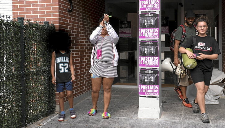 Carolina agradeció el apoyo vecinal.