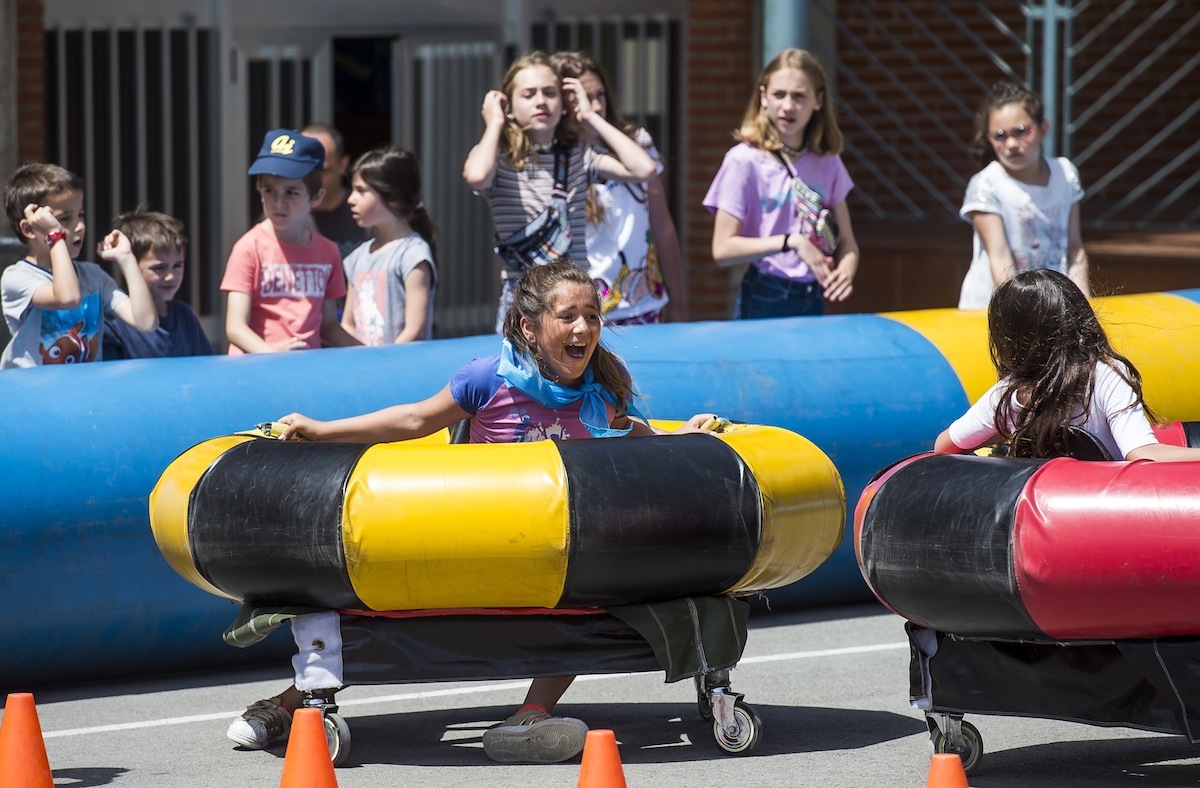 Haur eta gazteentzako jolasak Sopelako jaietan. (Luis JAUREGIALTZO | FOKU)