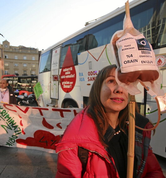 Una de la protestas de la plantilla del Centro de Transfusiones y Tejidos Humanos.