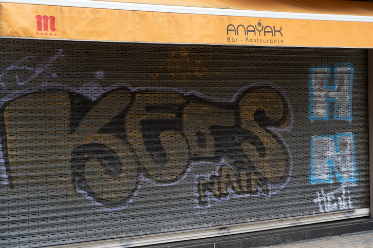 Zheng Jiang fue acuchillada mortalmente en este bar de Ermitagaña.