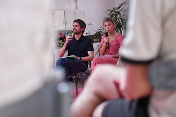 Yolanda Díaz y Ernest Urtasun durante un acto de la campaña electoral