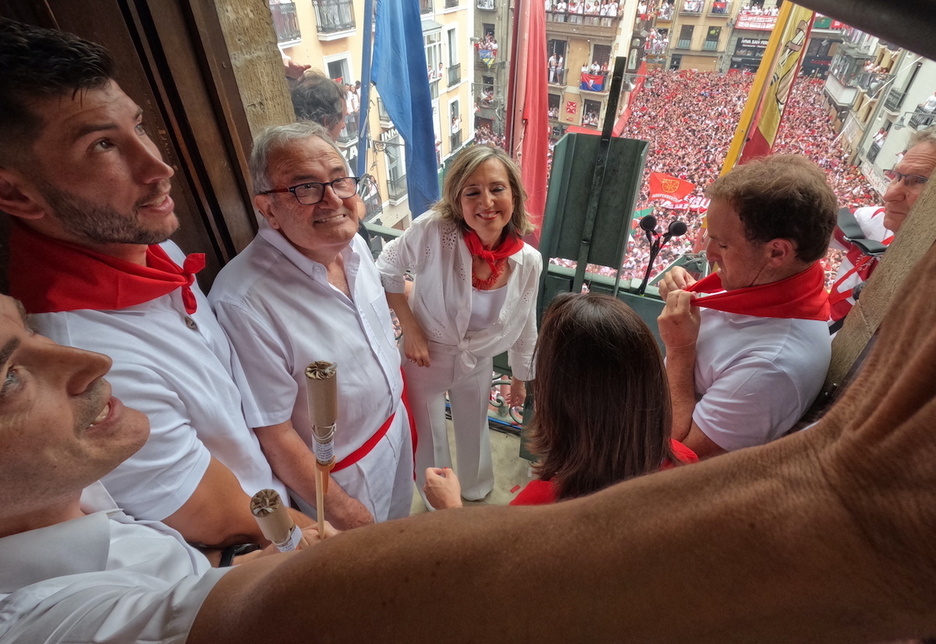 David García, Luis Sabalza, Cristina Ibarrola eta Jagoba Arrasate. David García, Luis Sabalza, Cristina Ibarrola eta Jagoba Arrasate.