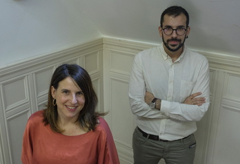 Naiara Ozamiz y Manu Machimbarrena, profesores en la UPV/EHU.