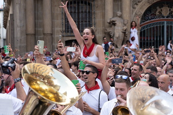 La Pamplonesa mantiene la llama del Riau-riau.