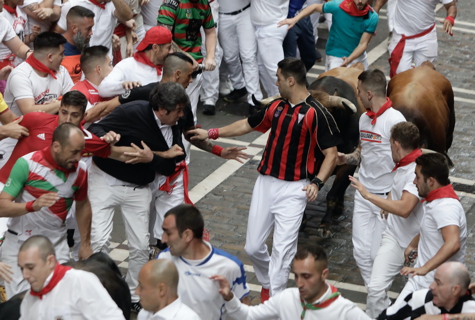 Las carreras más apretadas, en el centro de Estafeta. Las carreras más apretadas, en el centro de Estafeta.