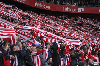 Aficionados del Athletic en San Mamés.