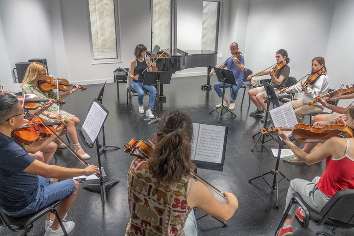 EGOko biolin taldea, entseguan.