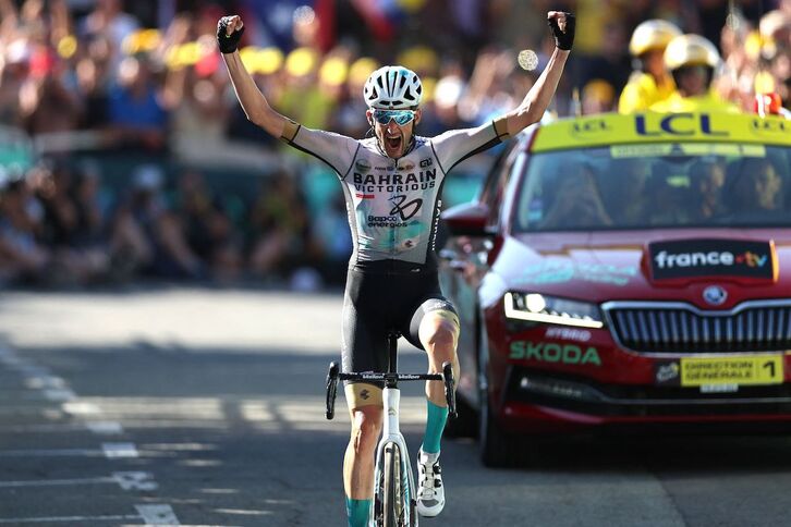 El experimentado Wout Poels ha logrado en el Mont-Blanc su primer triunfo en una grande.