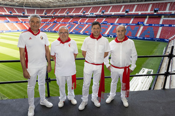 Burguete, Sabalza, Garro y Pérez de Zabalza, en la imagen que difundió el club para anunciar el nombramiento de los nuevos directivos.