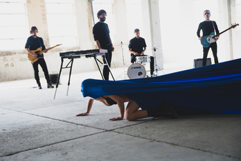 Jon Garcia Del Val arrasatearrak Iruñeko garaiaik baliatu ditu bere proiektua aurrera eramateko.