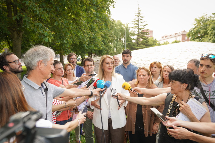 La portavoz del PP en el Ayuntamiento de Gasteiz, Ainhoa Domaica.