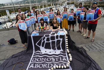 Asteazken honetan Donostiako Piratek egindako agerraldia.