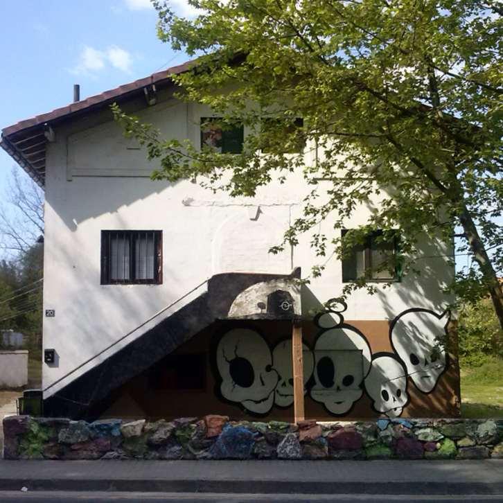 El gaztetxe Lakaxita de Irun.