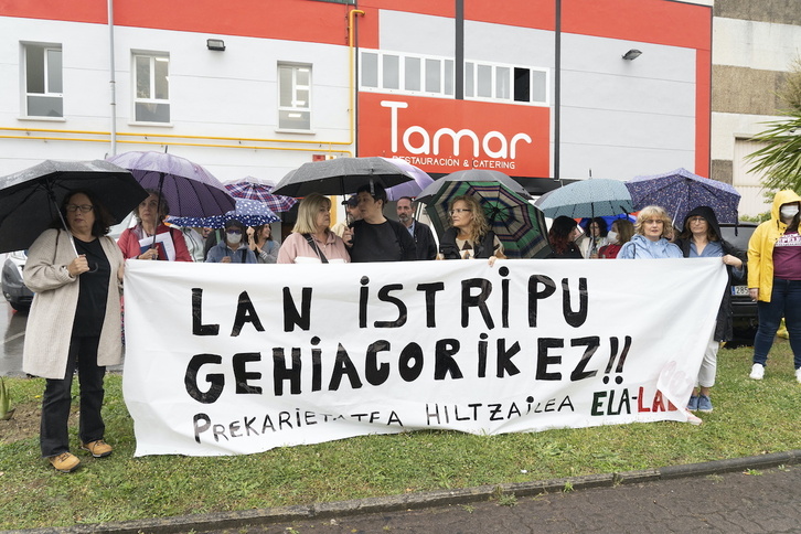 Zamudion maiatzean lan istripu bat salatzeko eginiko elkarretaratzea.