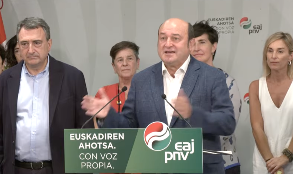 Andoni Ortuzar, Sabin Etxean egindako agerraldian.