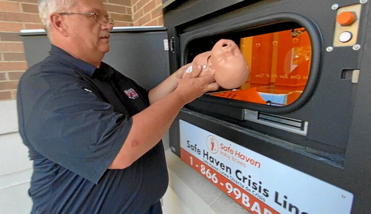 Ofizial bat kutxa hauen funtzionamenduaren argibideak ematen.