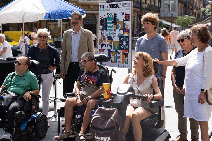 2023ko Donostiako Aste Nagusiko egitaraua aurkeztu dute Eneko Goia alkateak eta Jon Insasuti kultura zinegotziak.