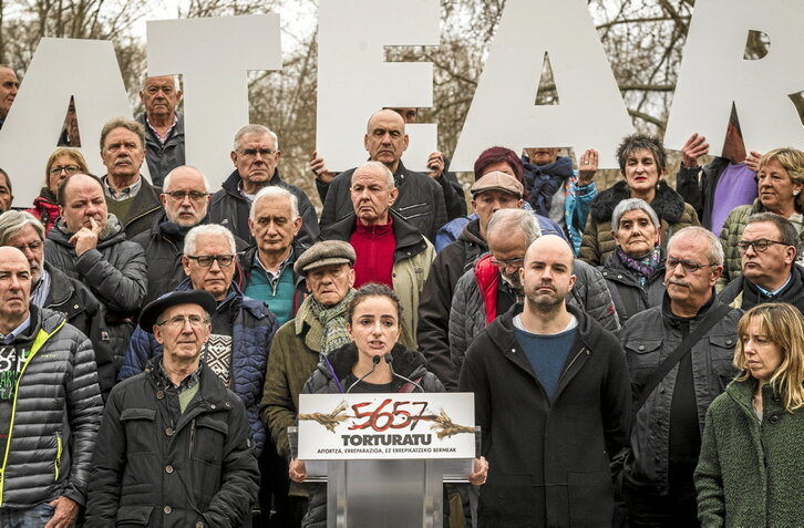 Comparecencia de personas torturadas, en Bilbo en 2017.