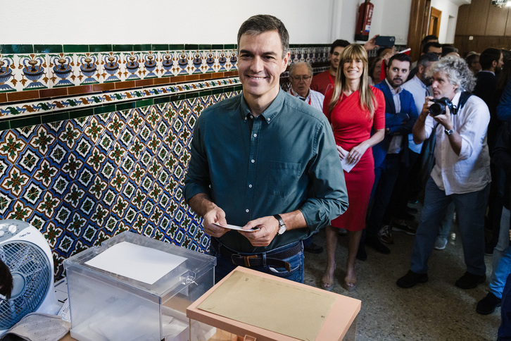 Pedro Sánchez votando el 23 de julio. 