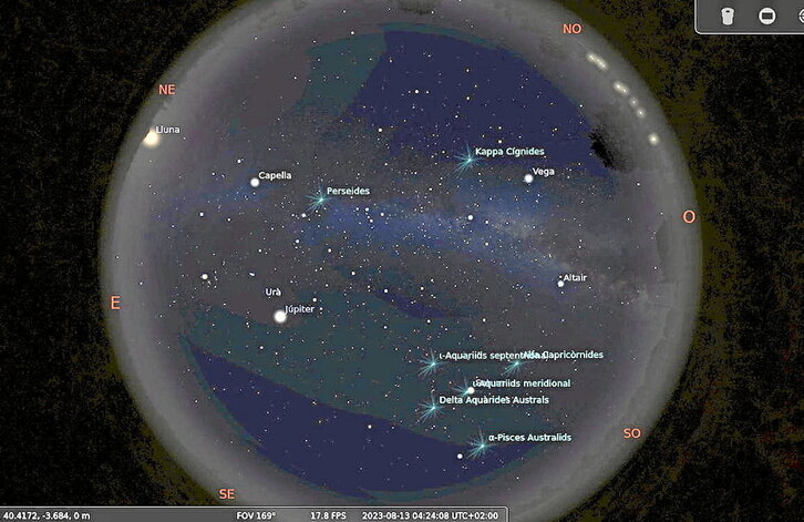 Gaueko zeruari so, Ilargiak ikuskizuna baldintzatu aurretik.