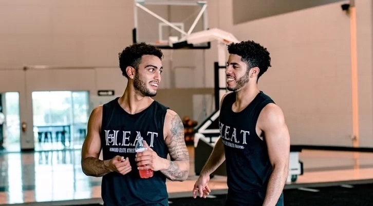 Markus eta Jordan Howard elkarren aurka ariko dira ACB Ligan.