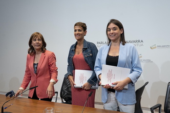 Barkos, Chivite y Alfaro, tras firmar el acuerdo programático.