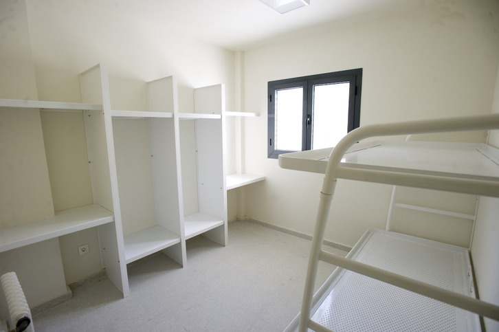 Interior de una de las celdas de la cárcel de Iruñea.