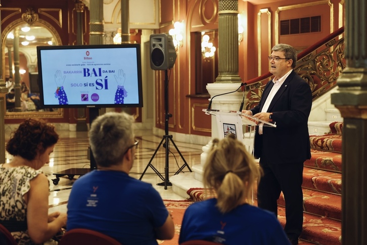 Eraso sexisten aurkako udal estrategia aurkeztu du Bilboko Udalak.