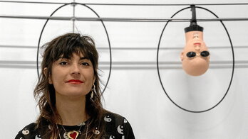 Hasta el 3 de septiembre se puede ver en el Artium la propuesta de Sahatsa Jauregi, los trabajos que forman “Flux Cored” y funcionan como una instalación.