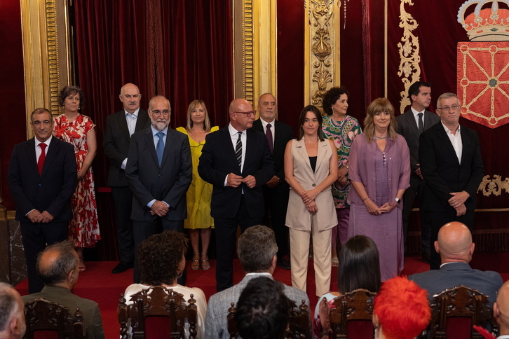Los nuevos consejeros durante el acto de posesión de sus cargos.