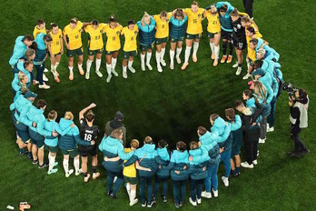La selección australiana hace piña con una forma muy significativa tras caer ante Inglaterra en semifinales.