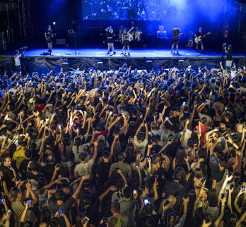 Los conciertos han sido uno de los actos más multitudinarios, como este de Huntza del viernes.