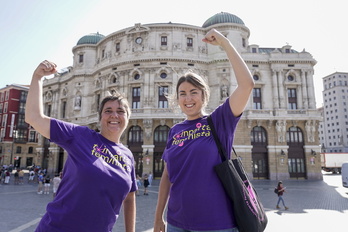 Lorea Ureta eta Alba Garcia, Txinparta konpartsako kideak. 