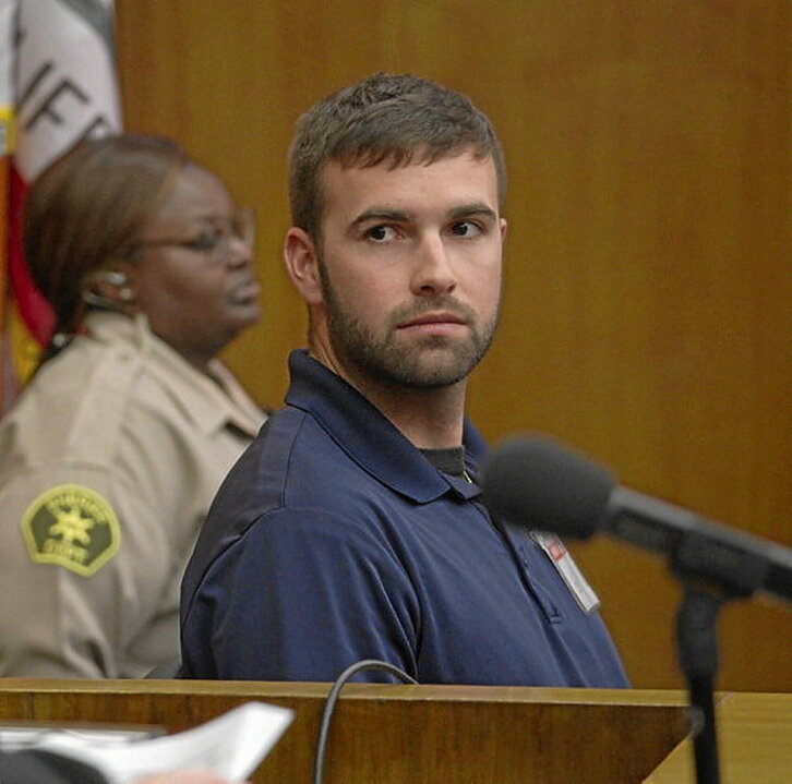 Telesail berean errealitatea eta fikzioa nahastean produktu bitxiak sortzen ari dira.