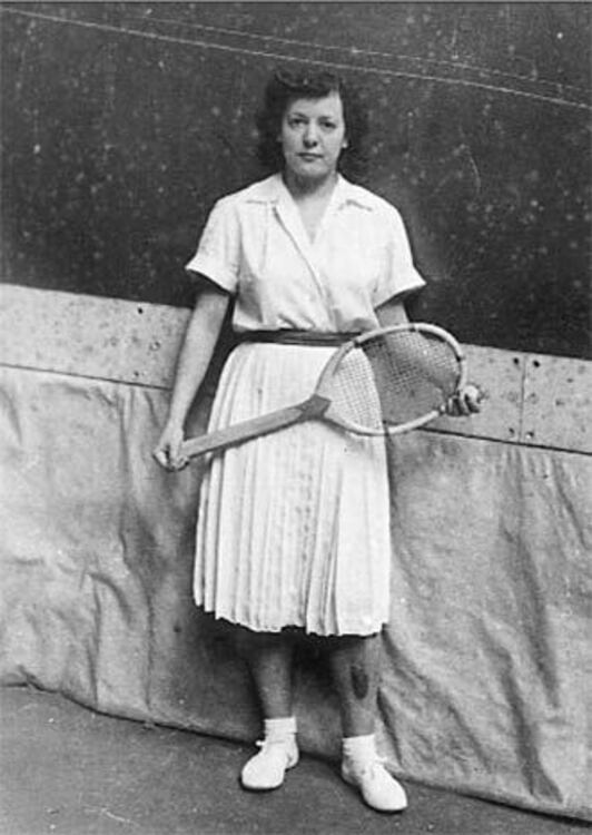 Mari Carmen Lasagabaster ‘Amaia’ erraketista, Bartzelonako Principal Palacio frontoian, 1950. urtean.