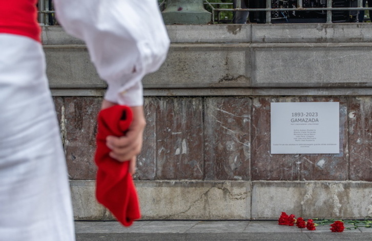 Donostian hildako sei herritarrak gogoratu dituzte.