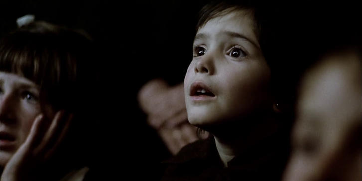 Fotograma de ‘El espíritu de la colmena’.