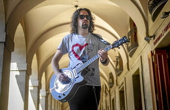 Unai Sarasola, Gasteizko Arkupeetan.