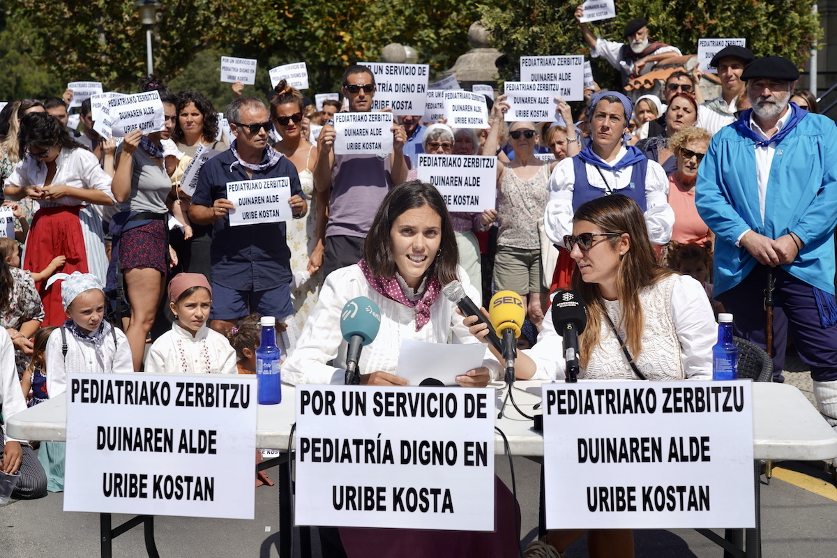 June de la Maza eta Olatz Martin, elkarretaratzean. (Monika DEL VALLE | FOKU)